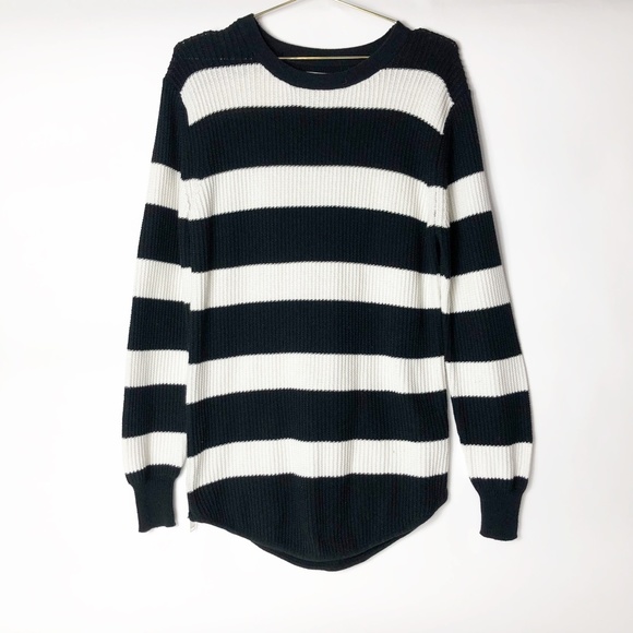 Urban Outfitters Sweaters - Urban Outfitters Sweater